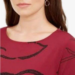 ALFANI. Petite Printed Swing Top Malbec Geostripe Stitch P/S